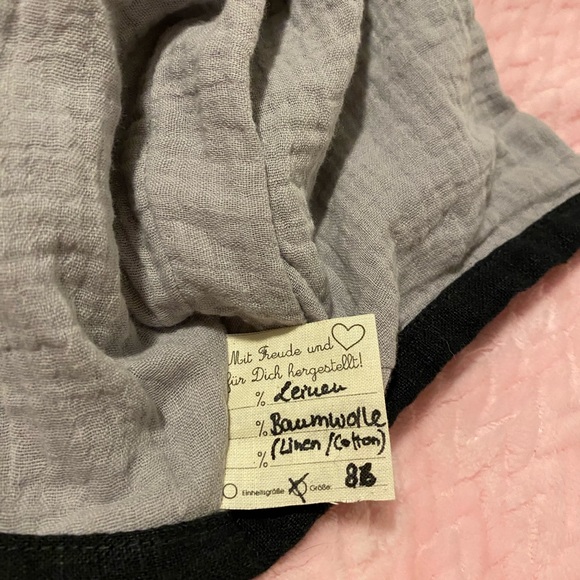 Costume Ladybug cape and handmade boutique linen cotton antenna bonnet 12-18 EUC - Picture 7 of 11